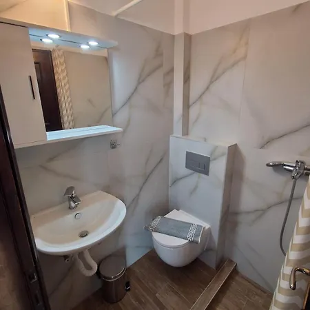 Elena's House Aparthotel