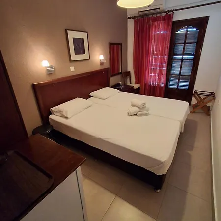 Elena's House Aparthotel
